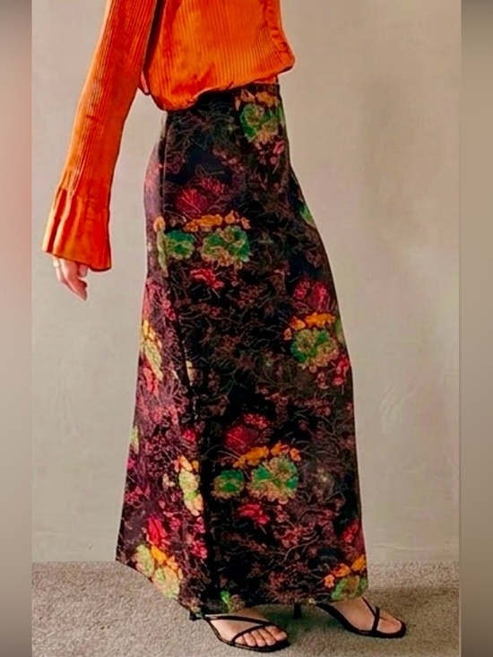 April Cornell Dresses & Skirts - Vintage Floral Brocade Tapestry Pencil Maxi Skirt – Red, Gold by April Cornell